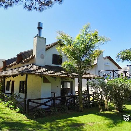 Bungalows Punta Colorada Piriapolis Bagian luar foto