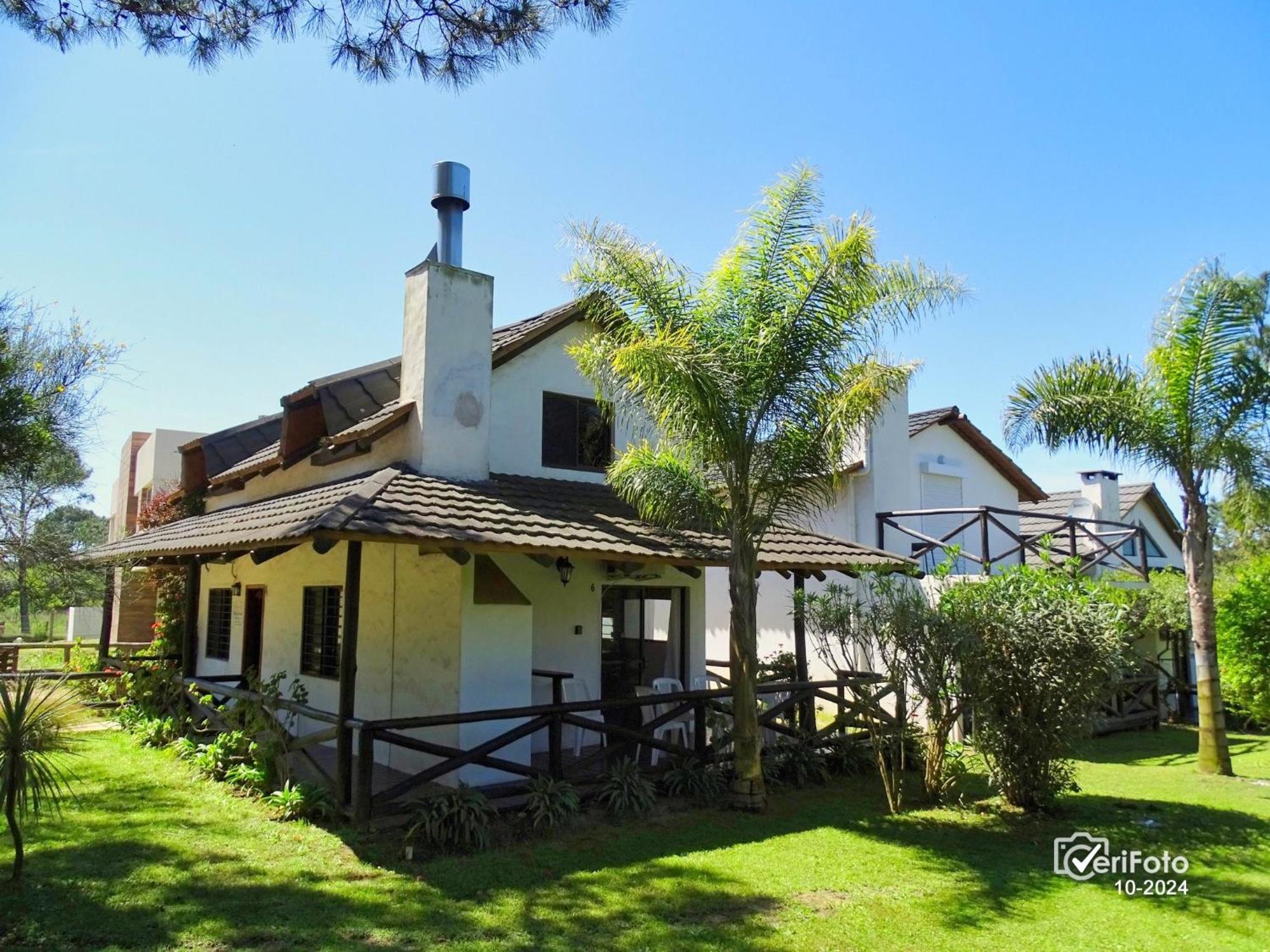 Bungalows Punta Colorada Piriapolis Bagian luar foto